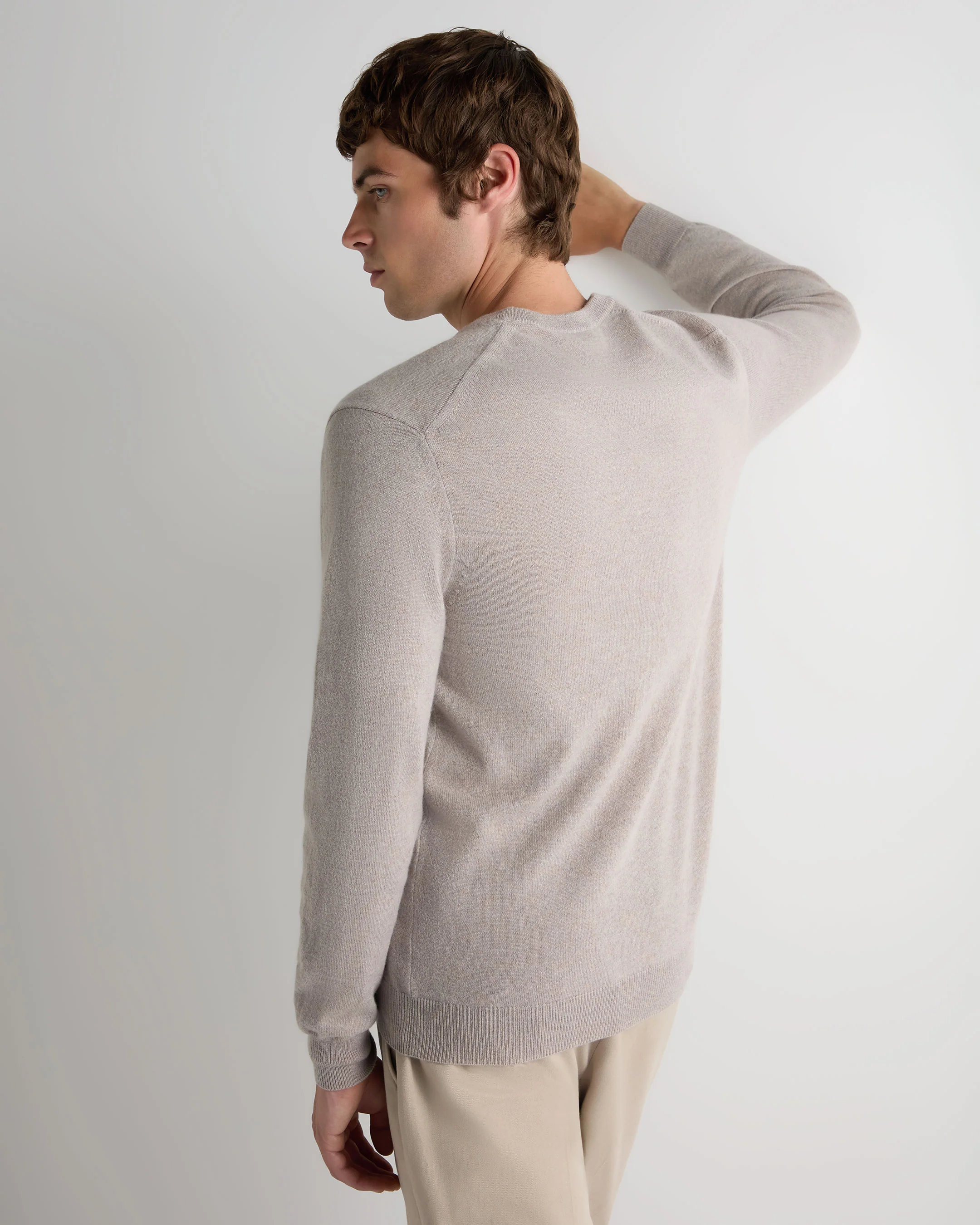 Men's Burlington V Neck Cashmere Jumper Oat Grey - Image 4
