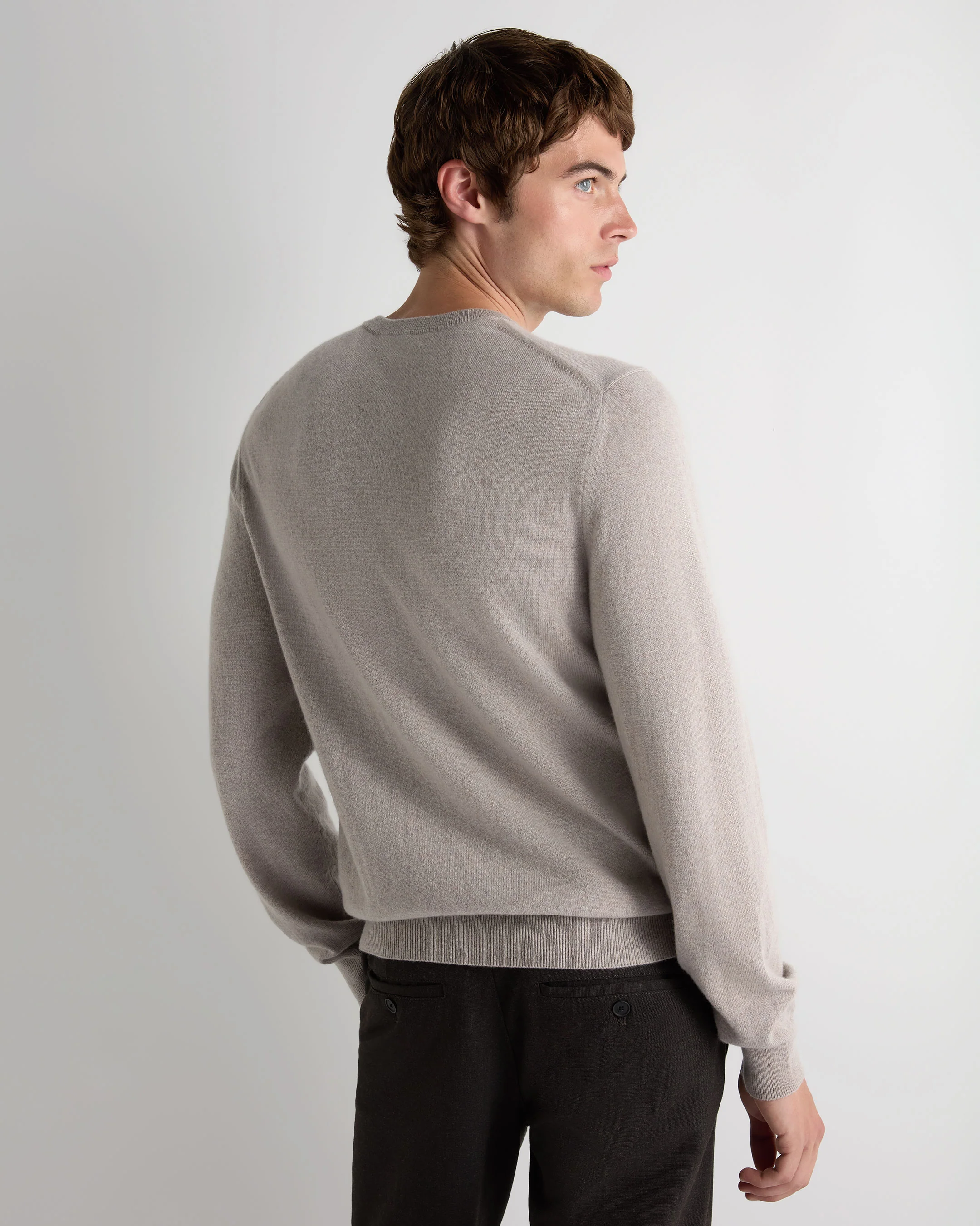 Men's Oxford Round Neck Cashmere Jumper Oat Grey - Image 4
