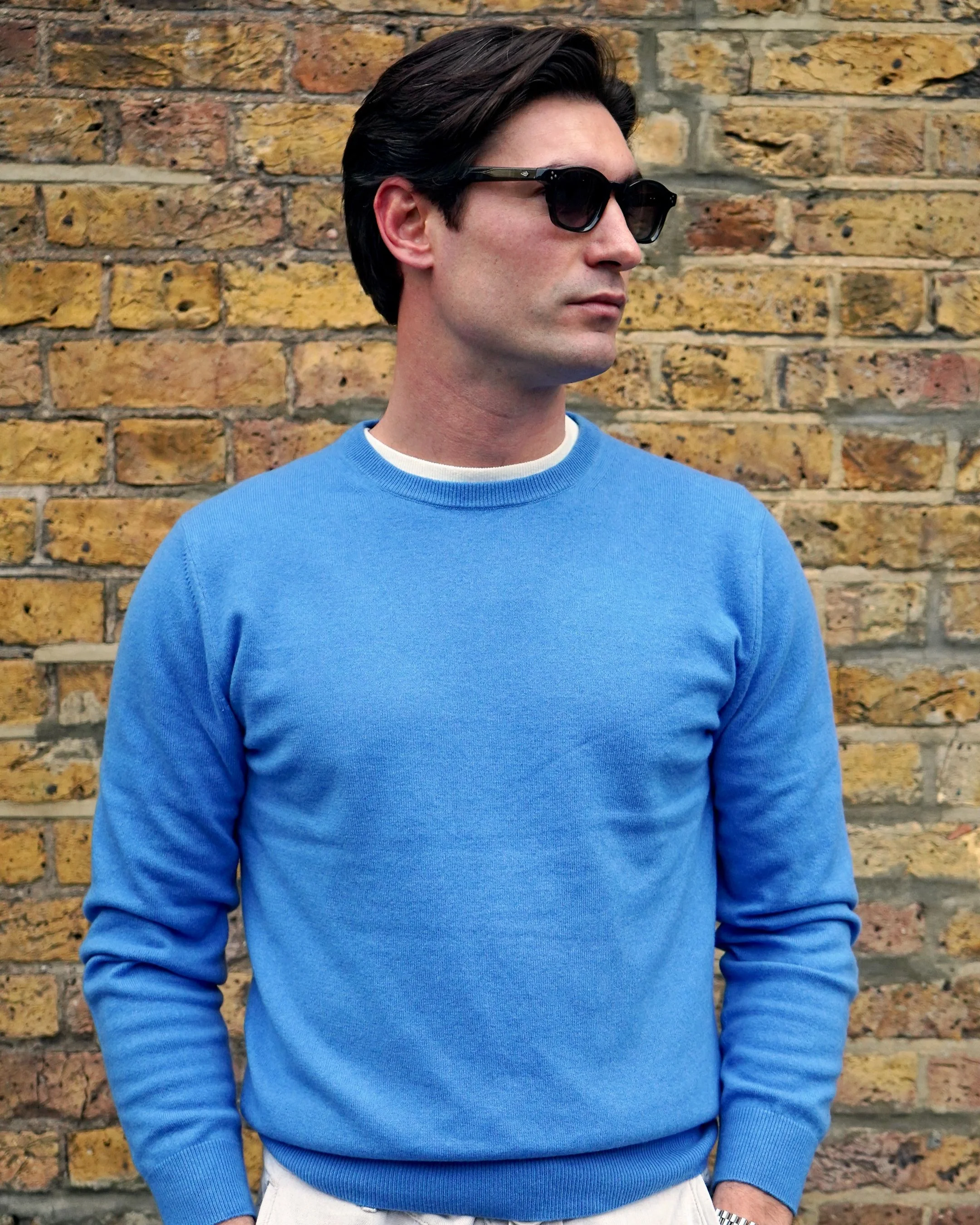 Men's Oxford Round Neck Cashmere Jumper Sunshine Blue - Image 9