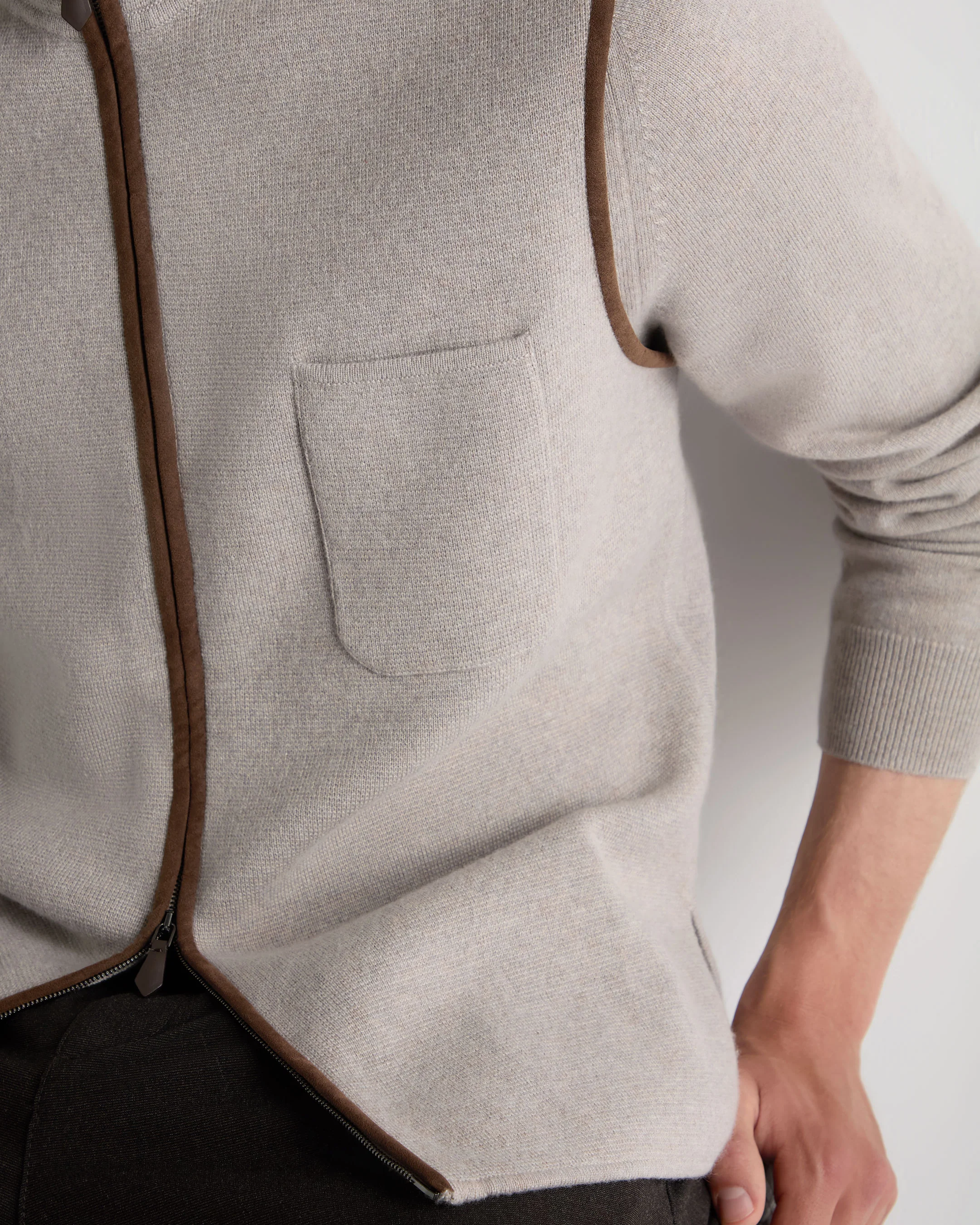 Men's Shaftesbury Cashmere Gilet Oat Grey - Image 5