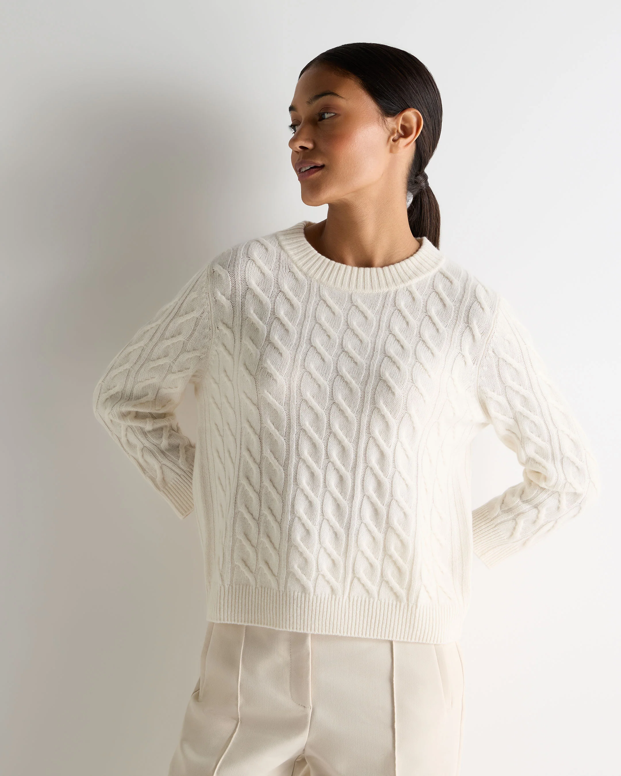 Women's Emilia Cable Round Neck Cashmere Jumper New Ivory White