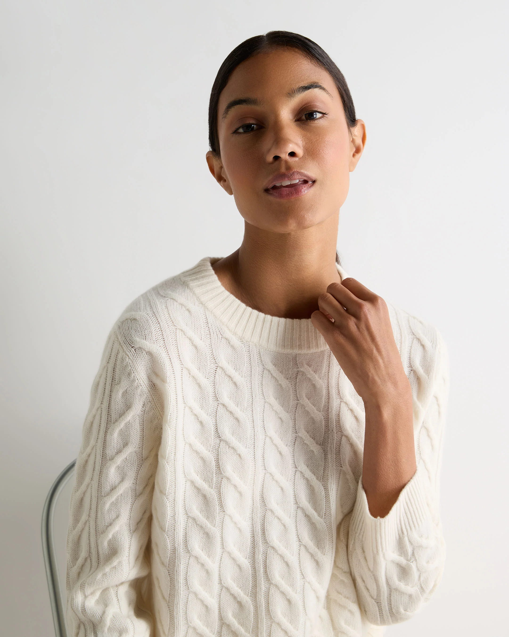 Women's Emilia Cable Round Neck Cashmere Jumper New Ivory White - Image 5