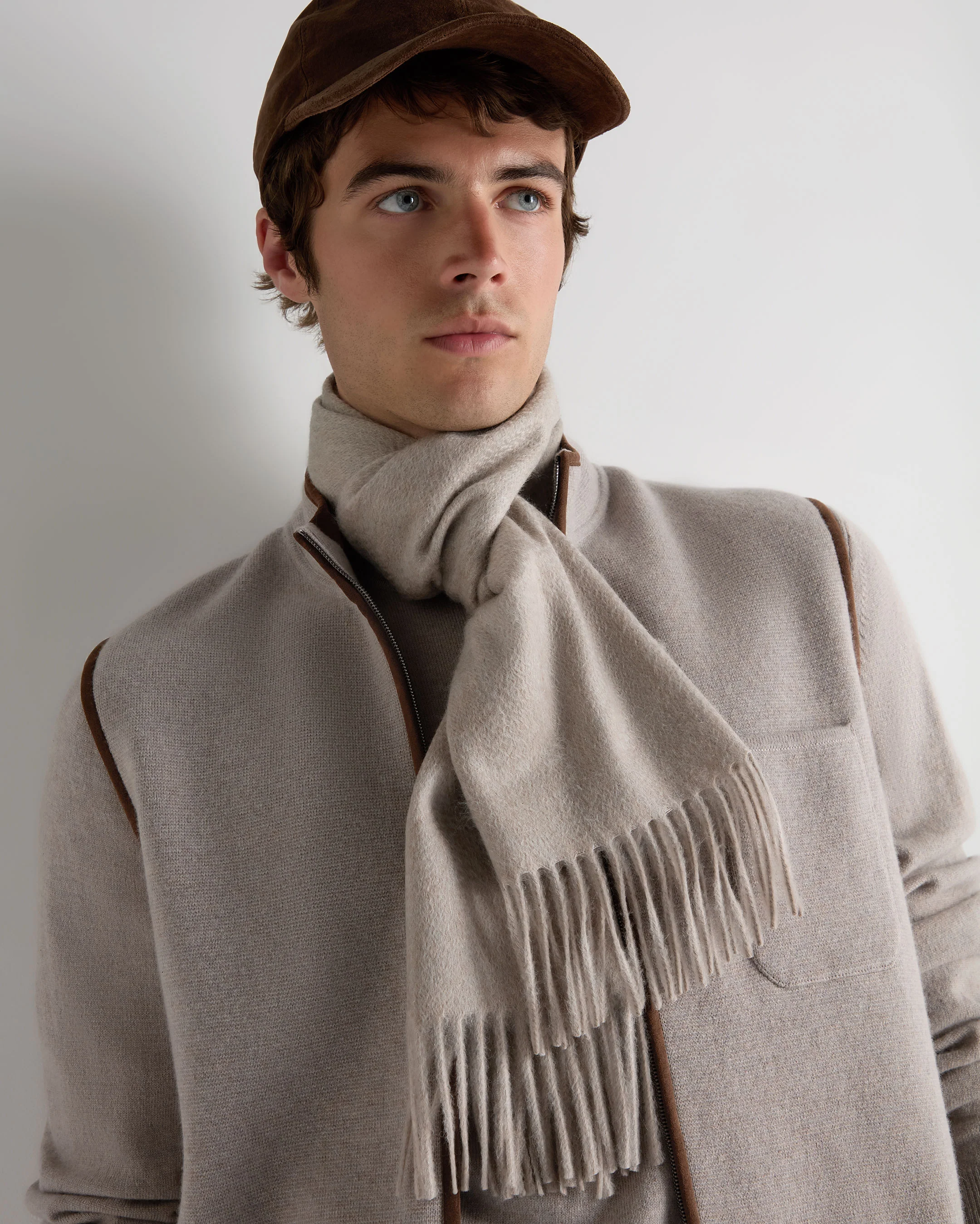 Unisex Woven Cashmere Scarf Oat Grey - Image 5