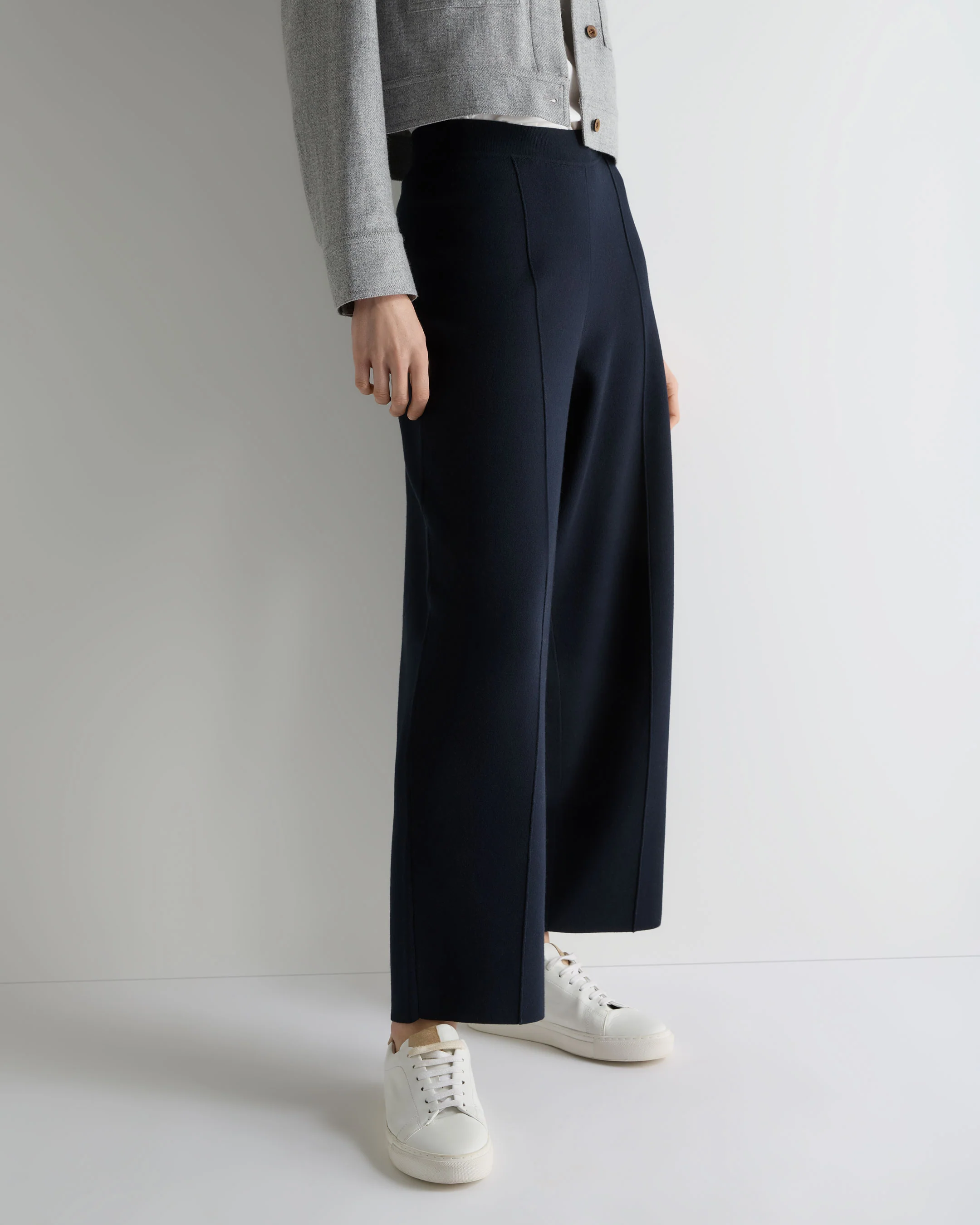 Women's Barrel Leg Cotton Blend Trouser Navy Blue