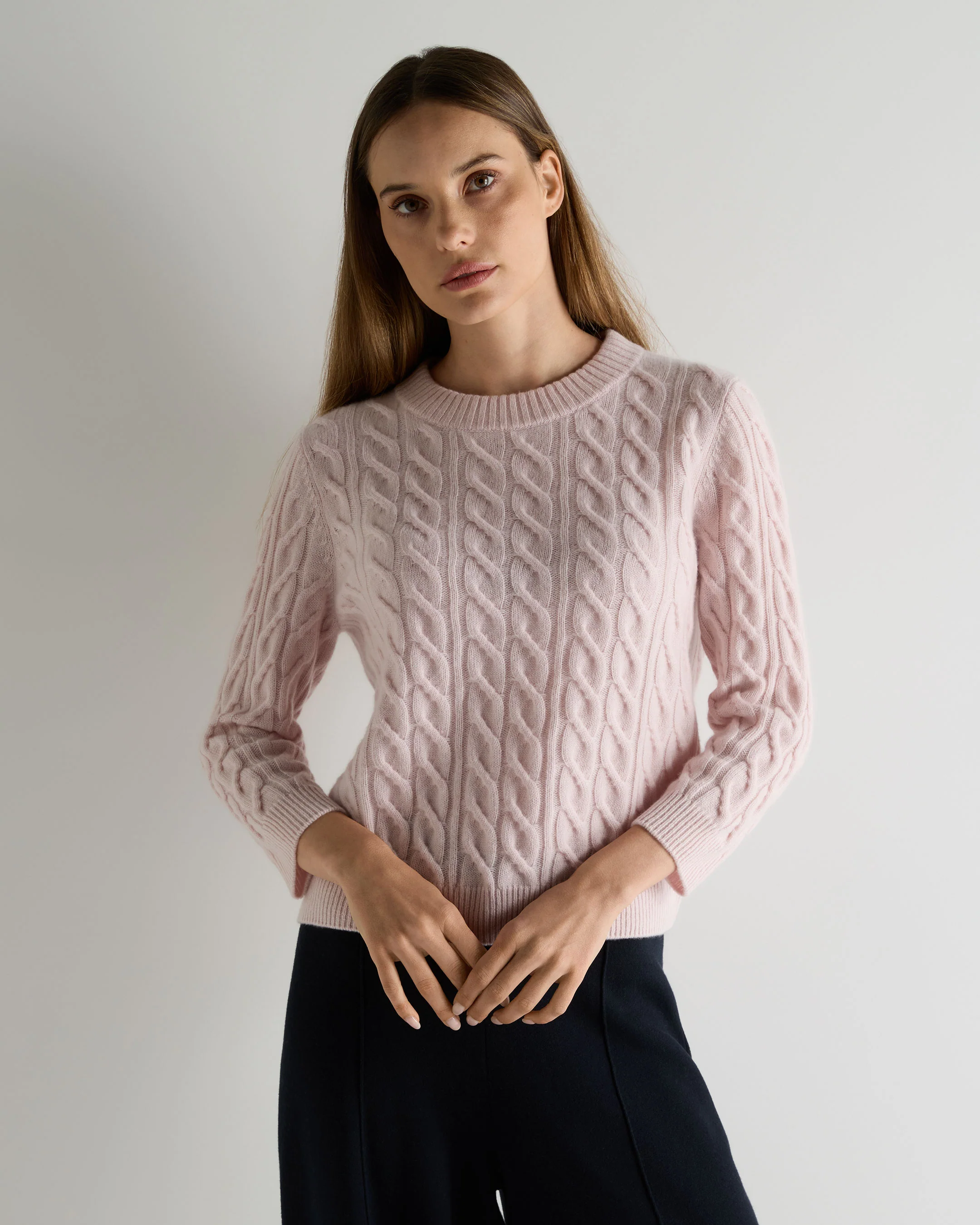 Women's Emilia Cable Round Neck Cashmere Jumper Powder Pink