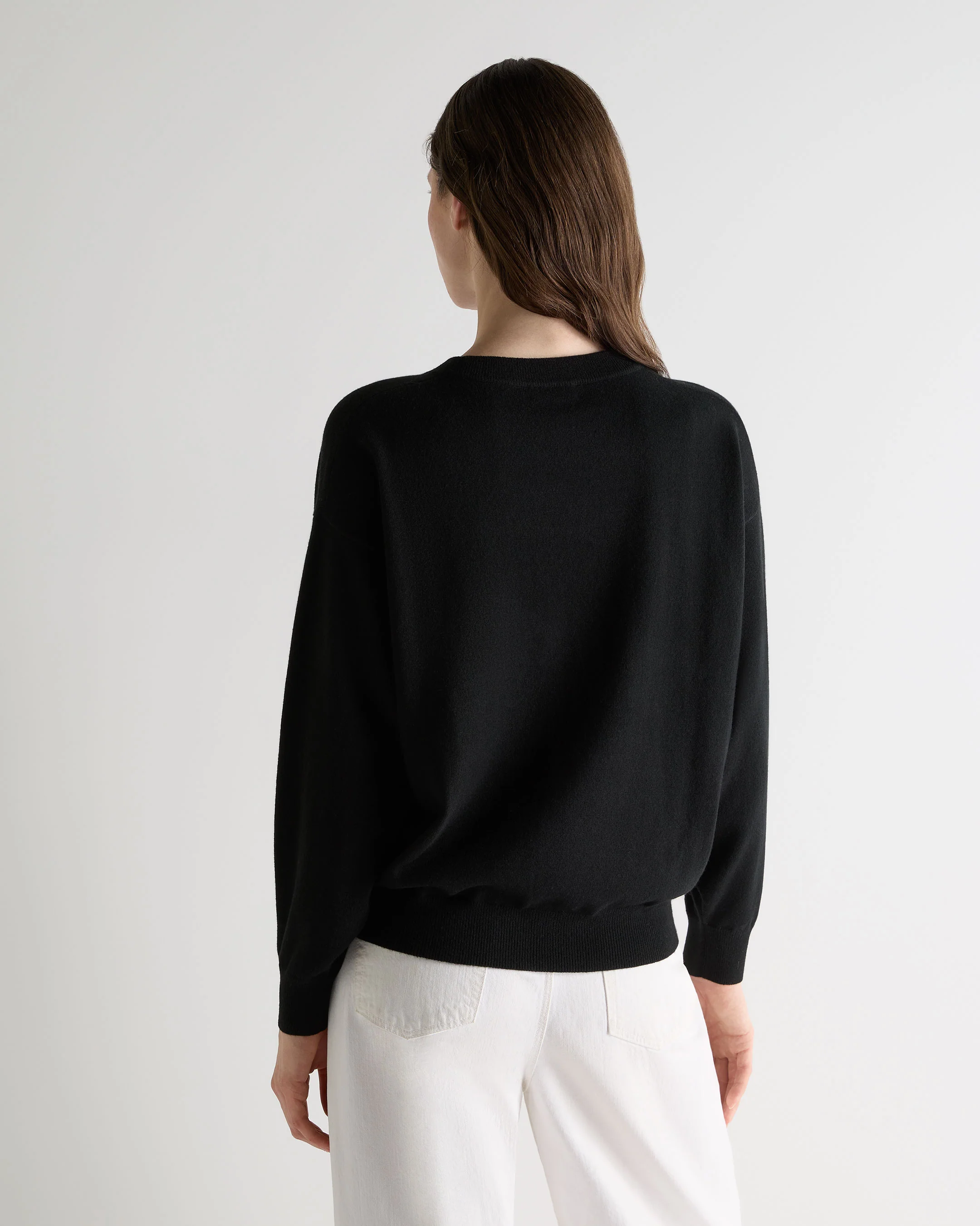 Women's Oversized Round Neck Cashmere Jumper Black - Image 4