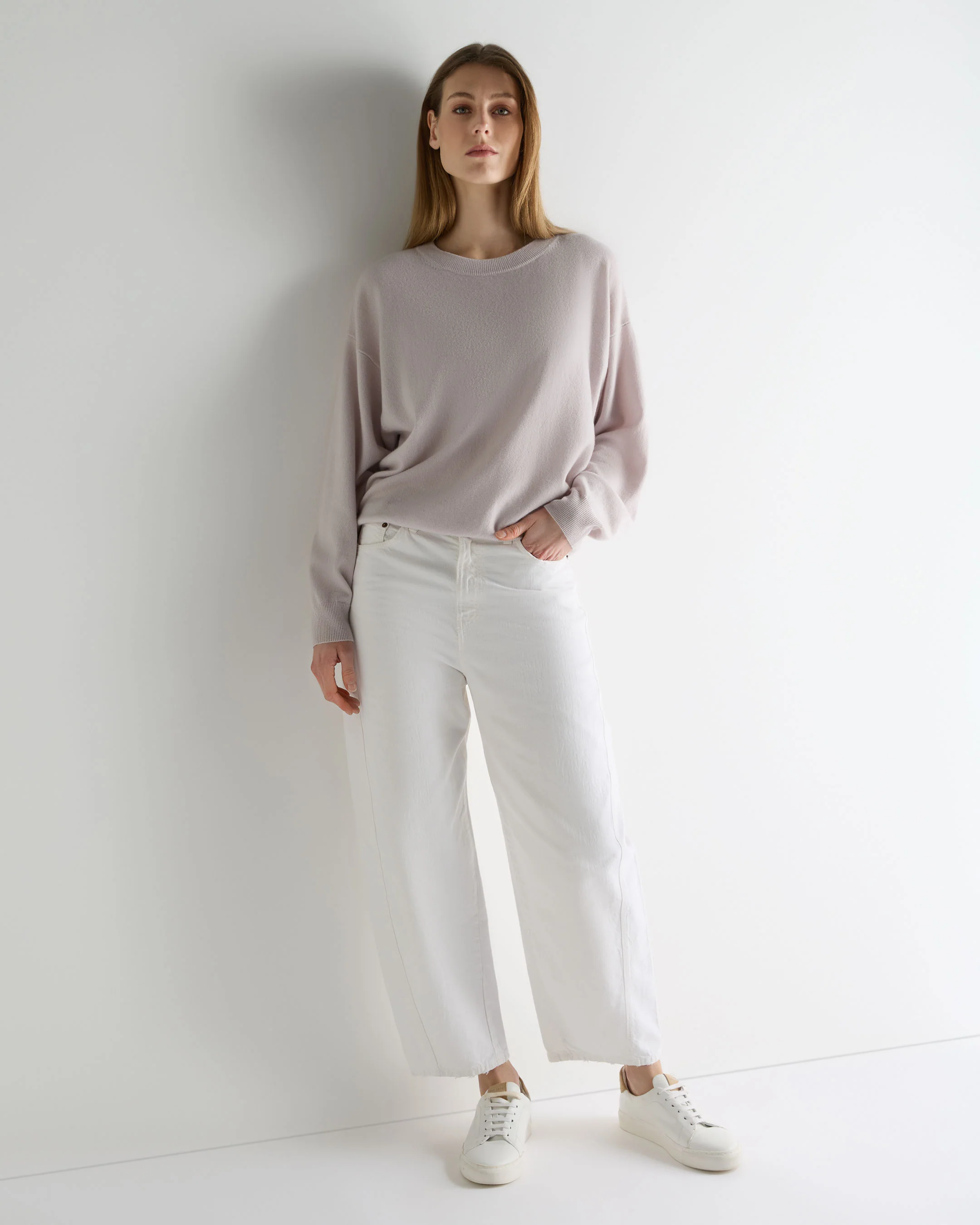 Women's Oversized Round Neck Cashmere Jumper Snow Grey - Image 3