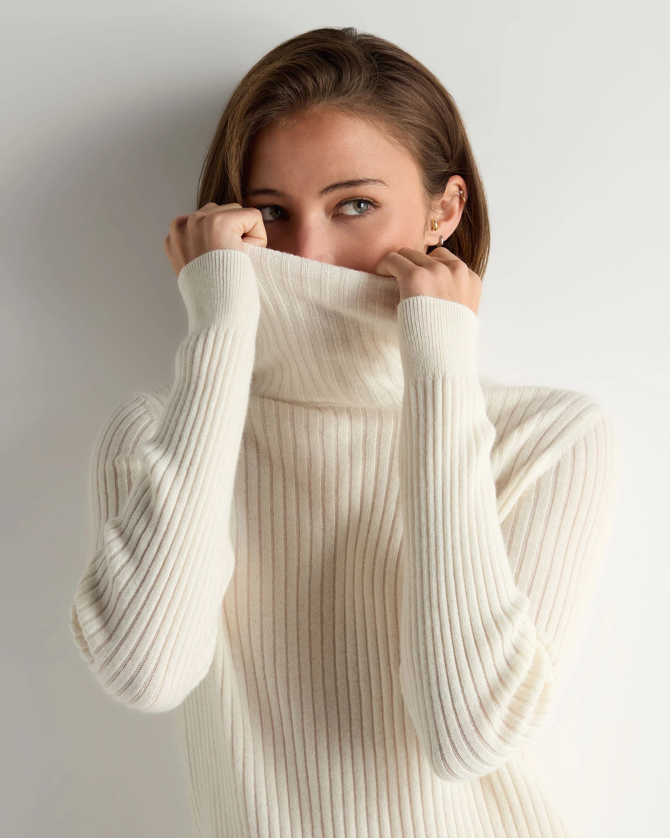 Women's Roll Neck Cashmere Jumper New Ivory White - Image 5