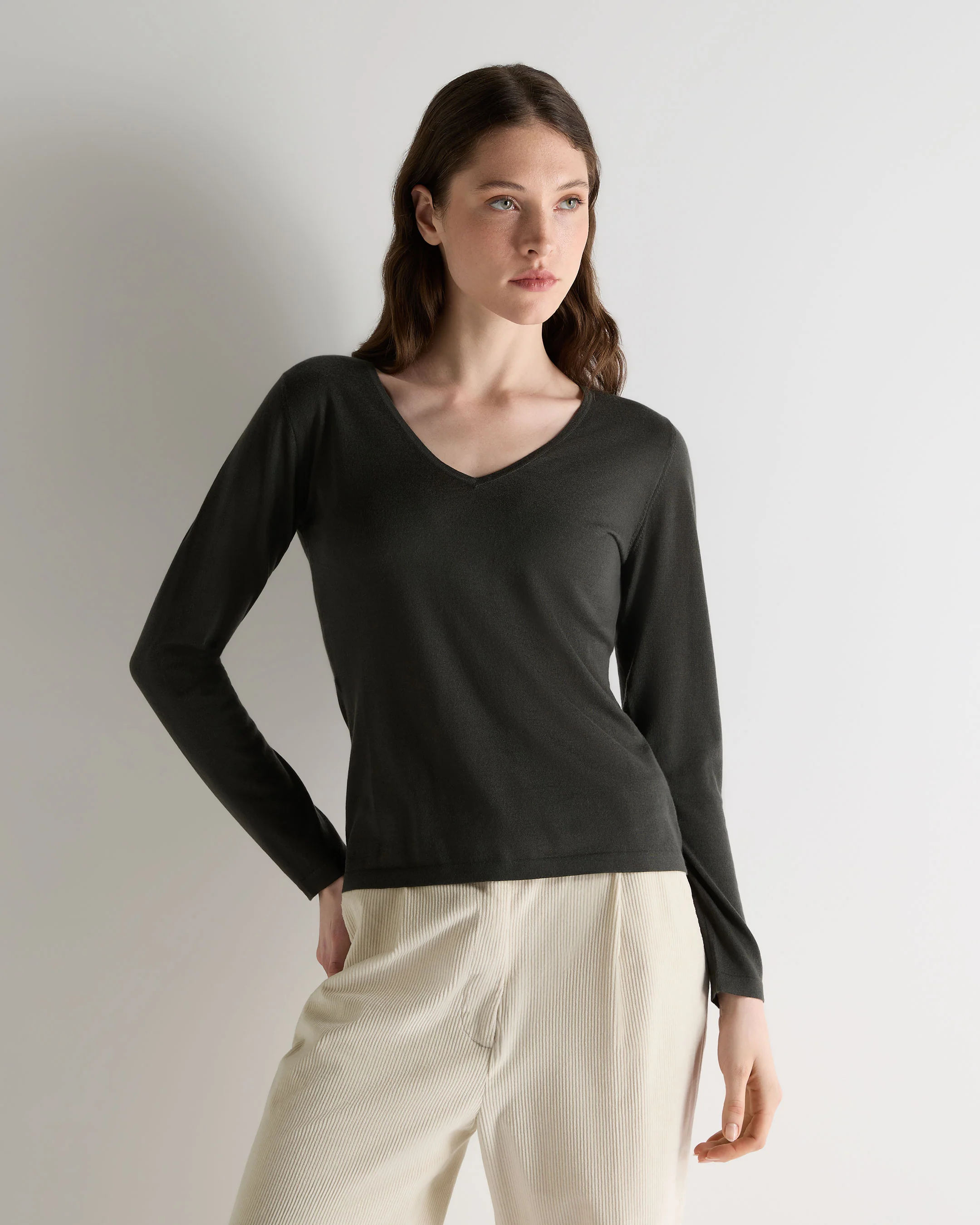 Women's Imogen Superfine Cashmere V Neck Jumper Arabica Khaki Green
